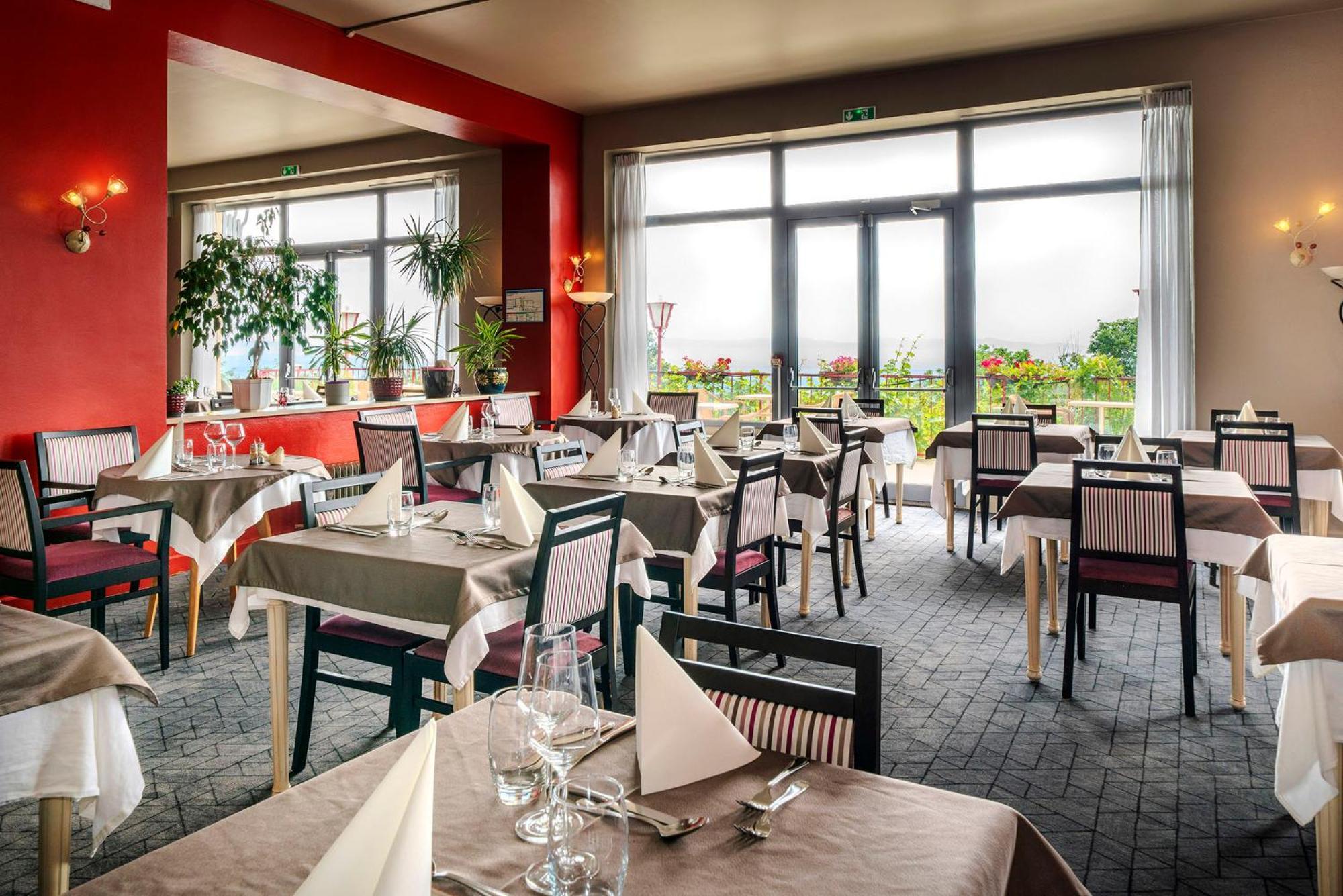 Alexain Hotel Restaurant & Wellness - Colmar Ouest Trois-Épis Εξωτερικό φωτογραφία